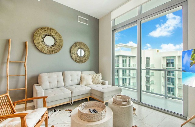 Stylish 1Bdrm Penthouse In Miami Design District