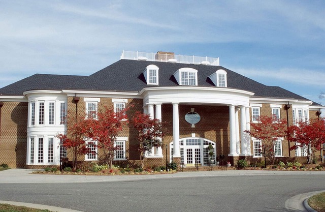 Vacation Village at Williamsburg: 2BR/2BA/Full Kitchen