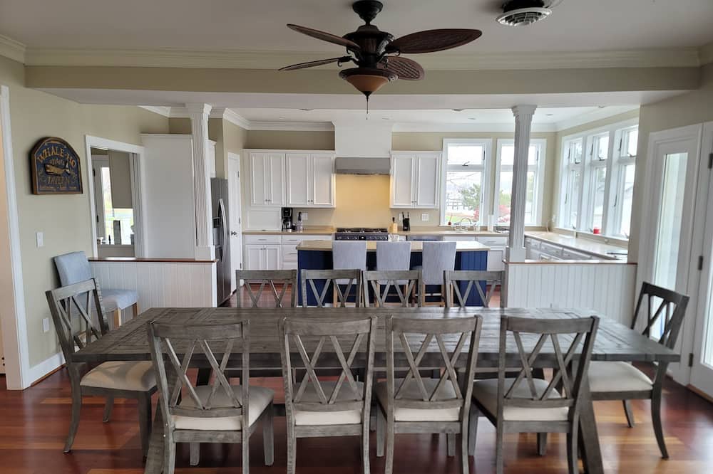 Rock Hall House | ROCK HALL BAY HOUSE - 5BR 4BA - ON THE WATER!!
