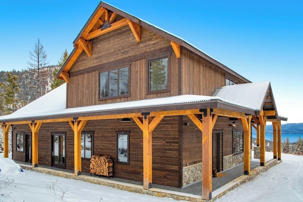 Somers House | Newly built mountain home with water views, balcony, two kitchens, & W/D