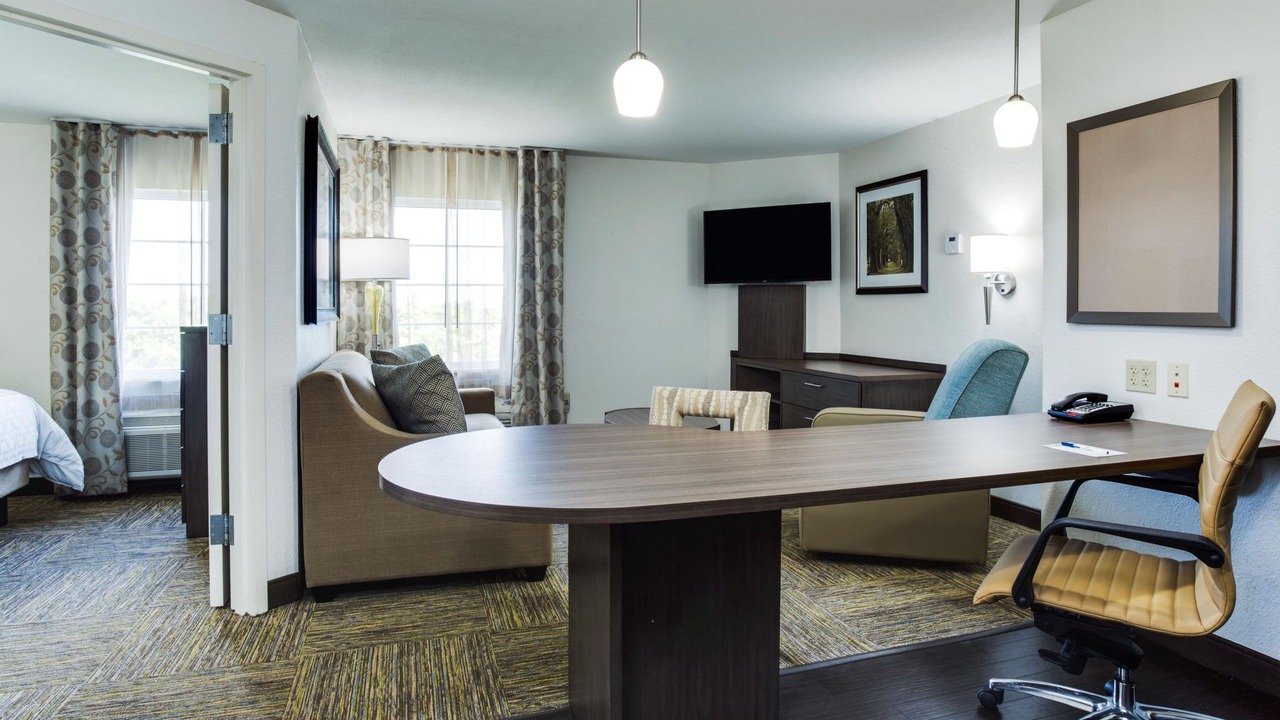 Photo of Livingroom in Edgewood
