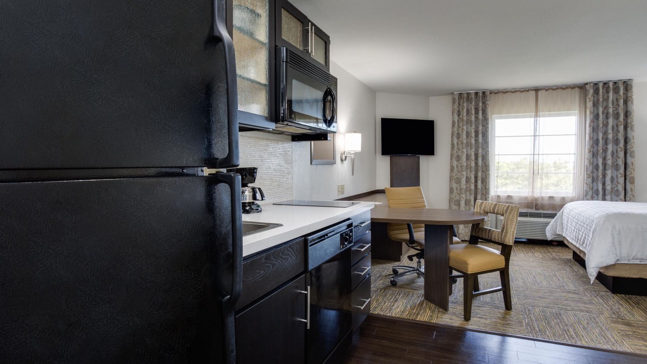 Photo of Livingroom in Edgewood