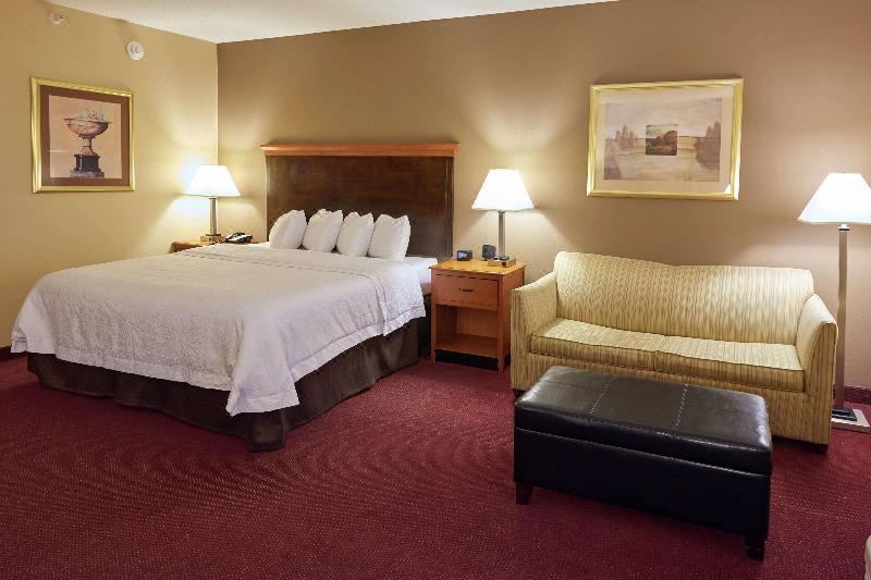 Photo of Bedroom in Massillon