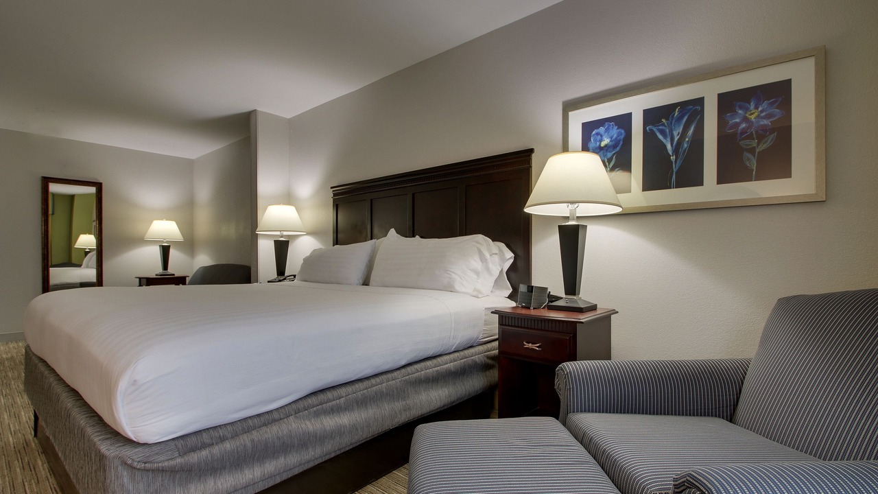 Photo of Bedroom in Middleborough