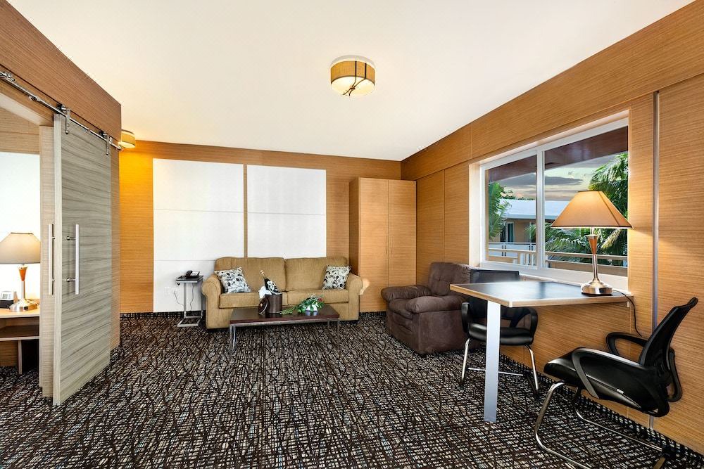 Photo of Livingroom in Galt Mile