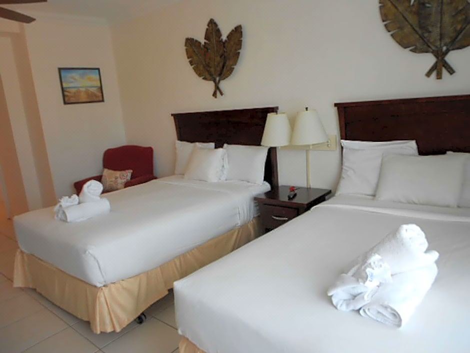 Photo of Bedroom in Mid Beach