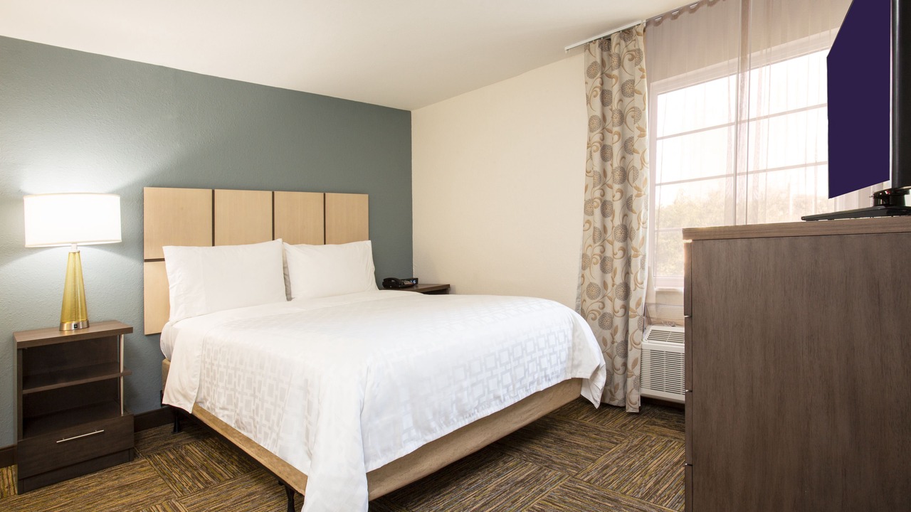 Photo of Bedroom in Edgewood