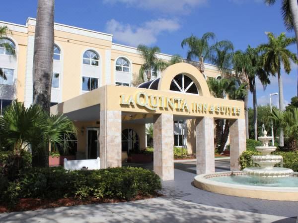 Photo of Buildings in Coral Springs