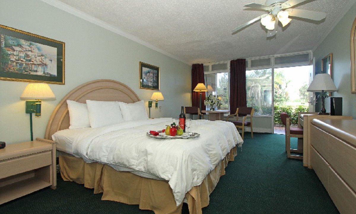 Photo of Bedroom in Pembroke Pines