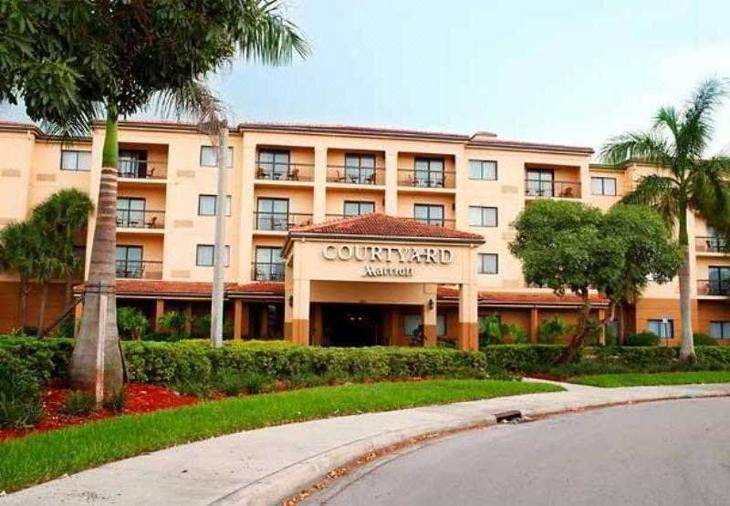 Photo of Buildings in Coral Springs