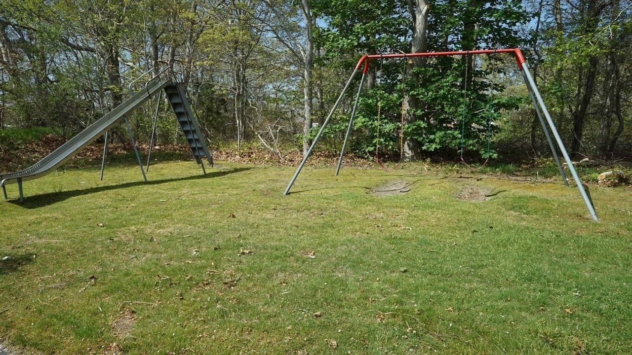 Photo of Others in South Yarmouth