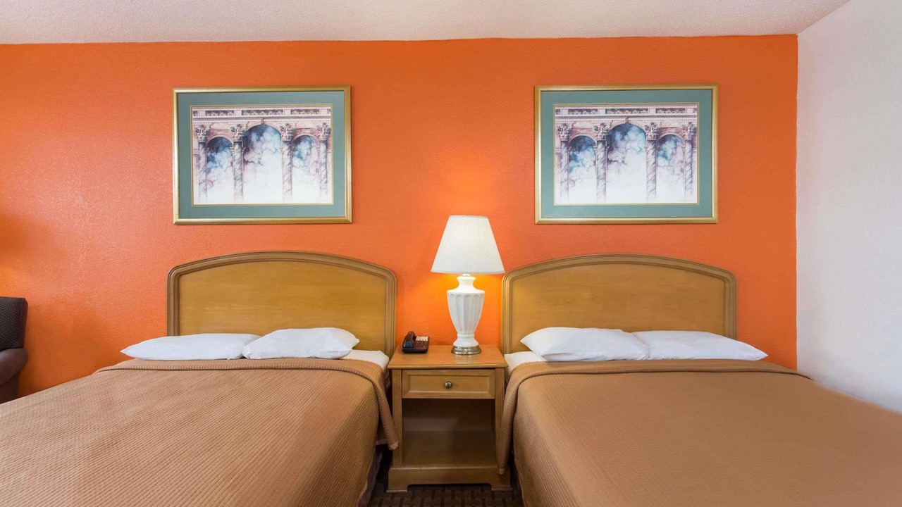 Photo of Bedroom in Northwest