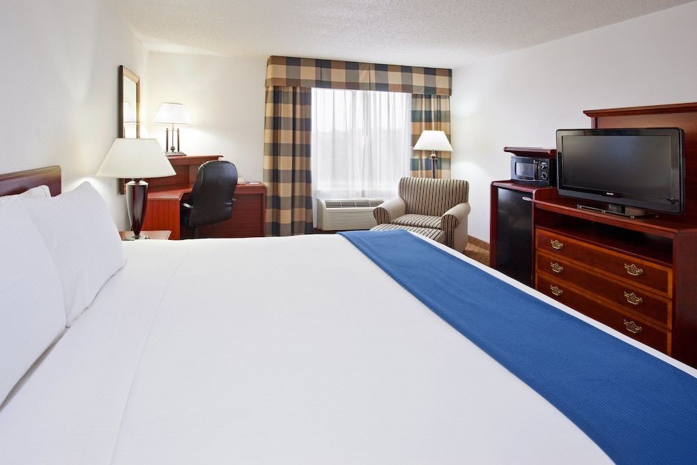 Photo of Bedroom in Alliance