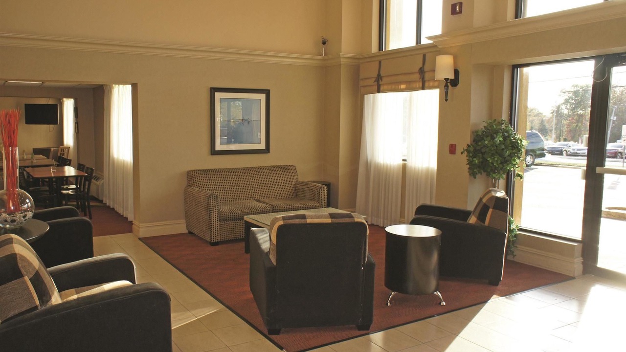 Photo of Livingroom in Wayne