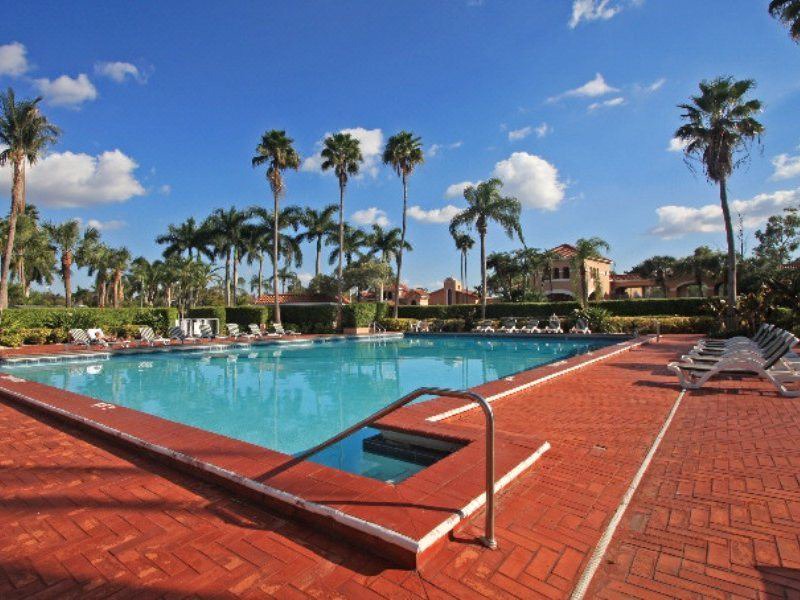 Photo of Outdoor in Pembroke Pines