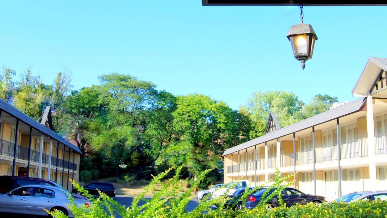 Photo of Others in Nyack