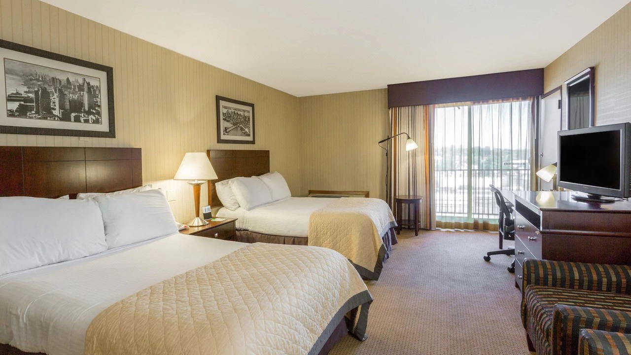 Photo of Bedroom in Newark