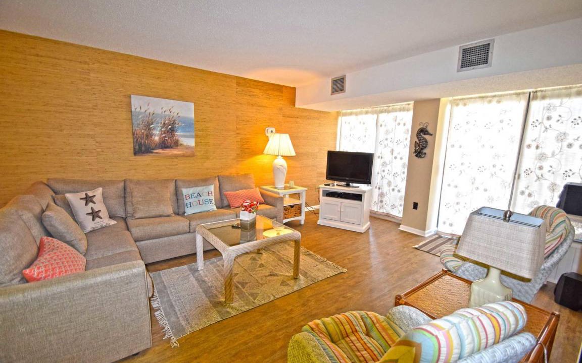 Photo of Livingroom in North Ocean City