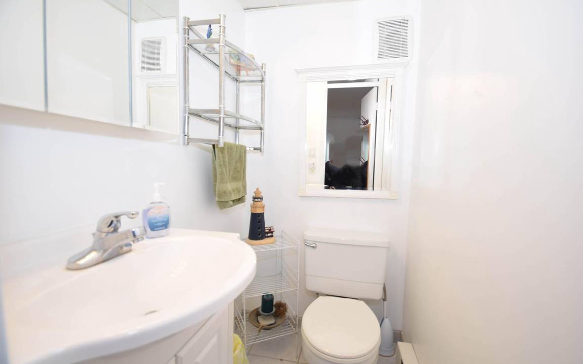 Photo of Bathroom in Midtown Ocean City