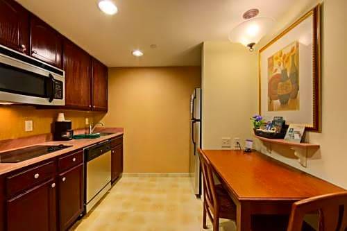 Photo of Kitchen in East Rutherford