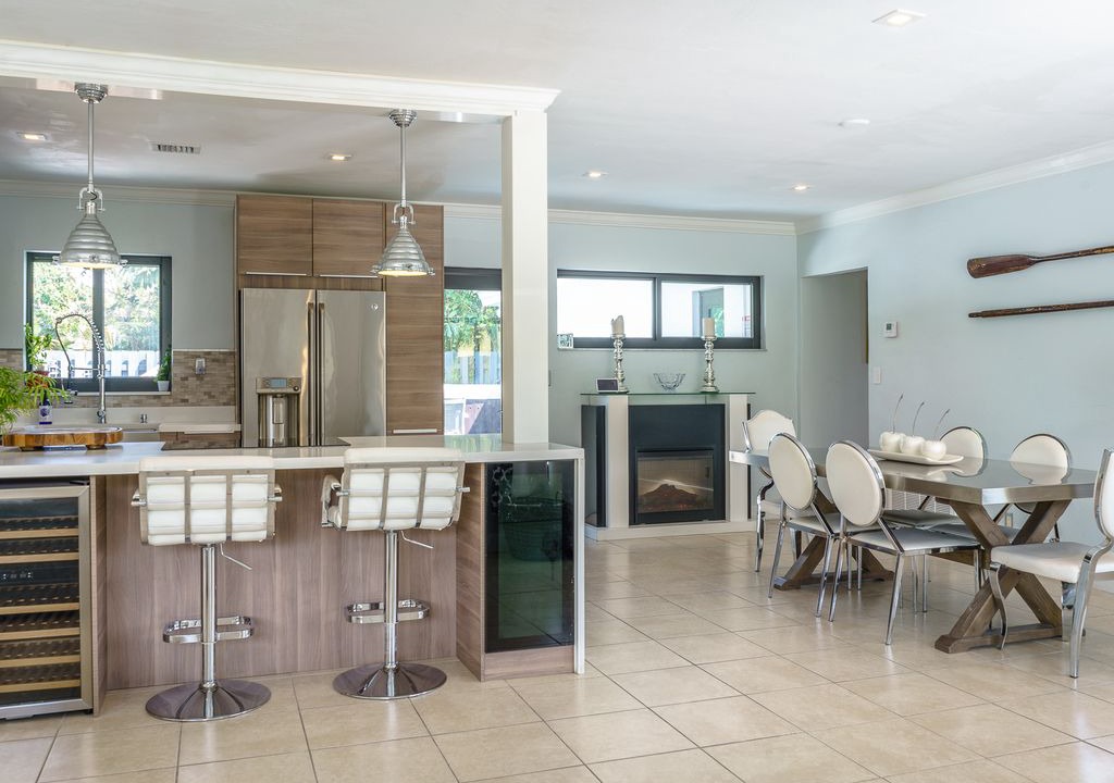 Photo of Livingroom in Harbor Village