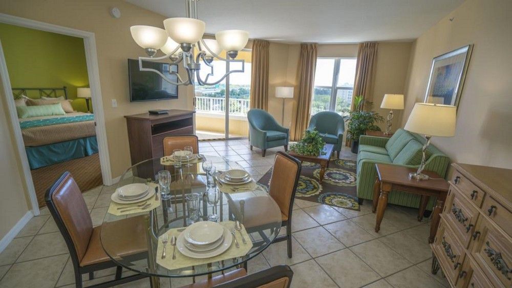 Photo of Livingroom in Weston