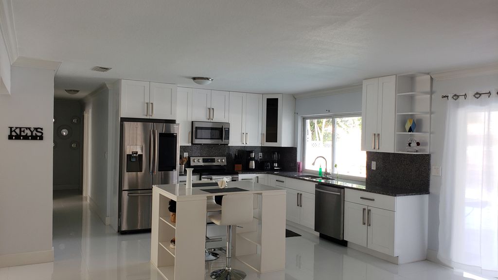 Photo of Kitchen in Coral Ridge Isles