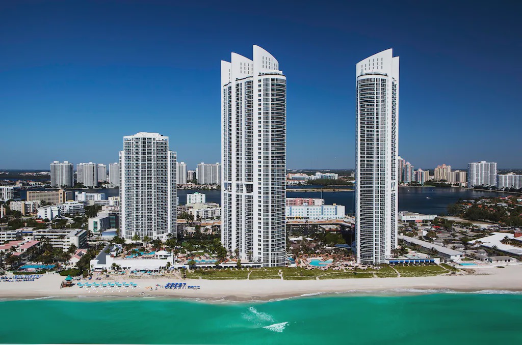 Photo of Outdoor in Sunny Isles Beach