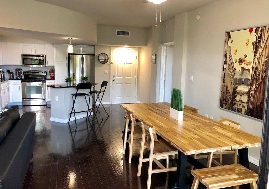 Photo of Livingroom in Flagler Village