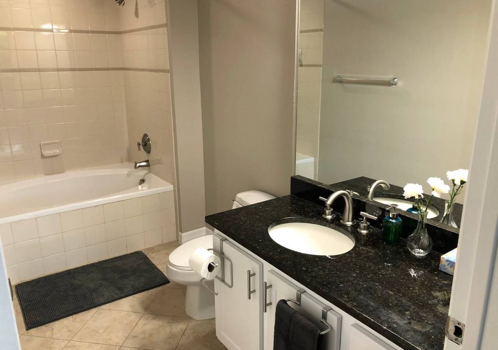 Photo of Bathroom in Flagler Village