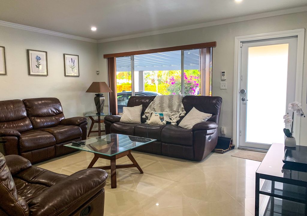 Photo of Livingroom in North Central Hollywood