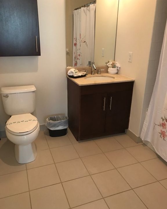 Photo of Bathroom in Hudson Exchange