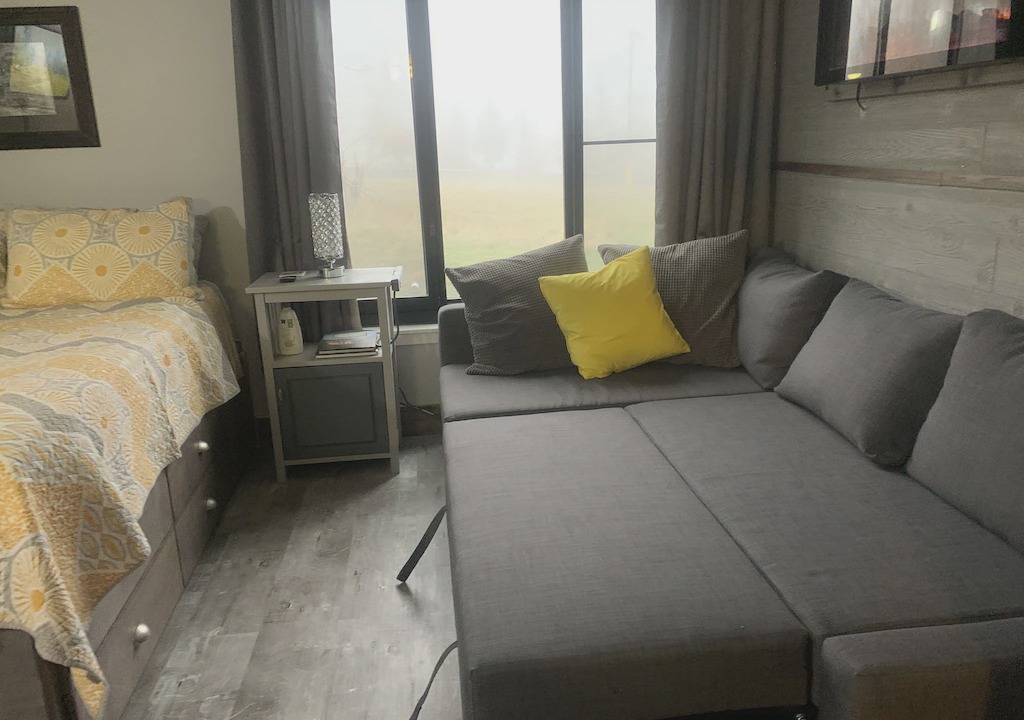 Photo of Livingroom in Snowshoe