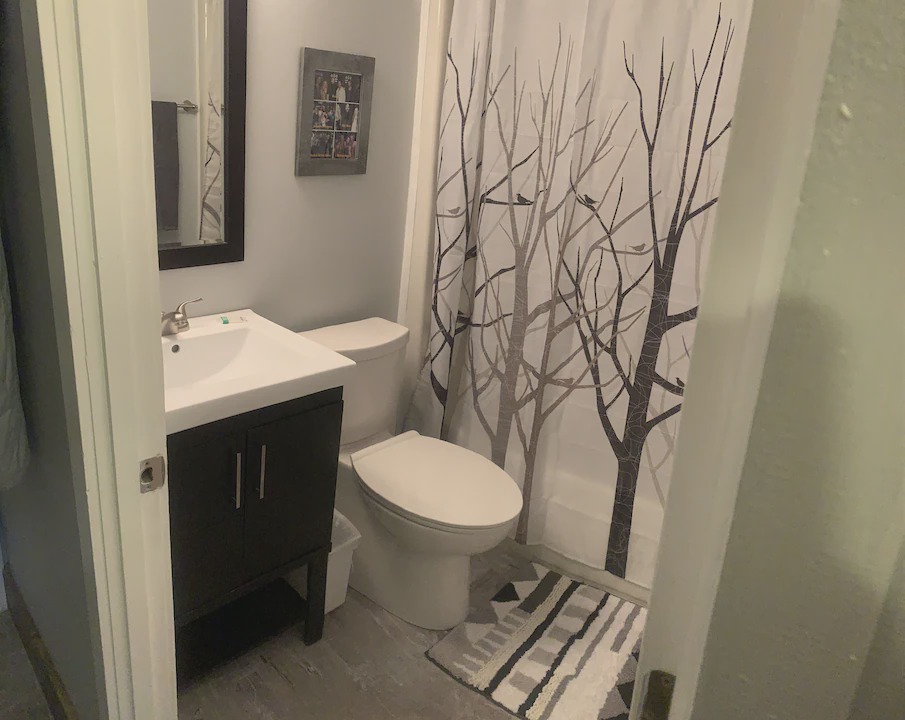 Photo of Bathroom in Snowshoe