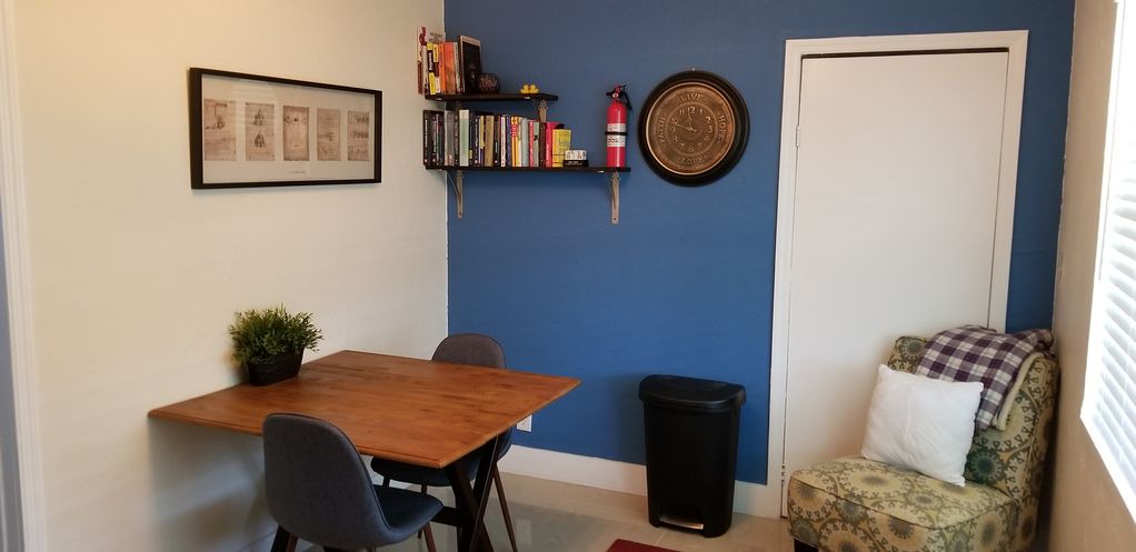 Photo of Livingroom in Central Fort Lauderdale