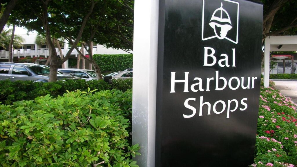 Photo of Buildings in Bal Harbour