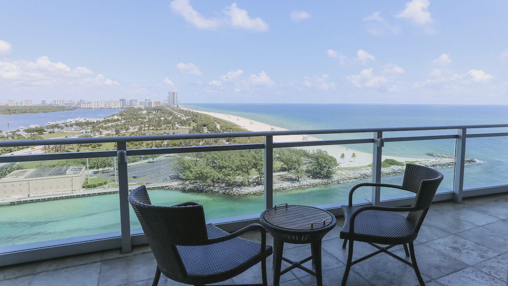 Photo of Others in Bal Harbour