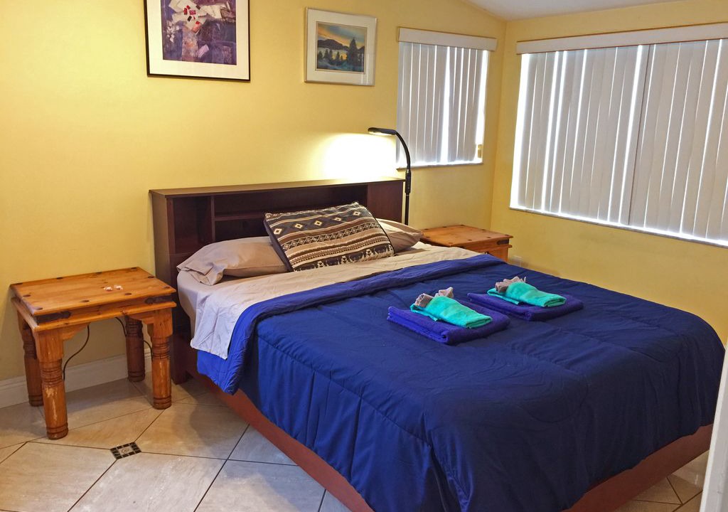 Photo of Bedroom in Royal Poinciana