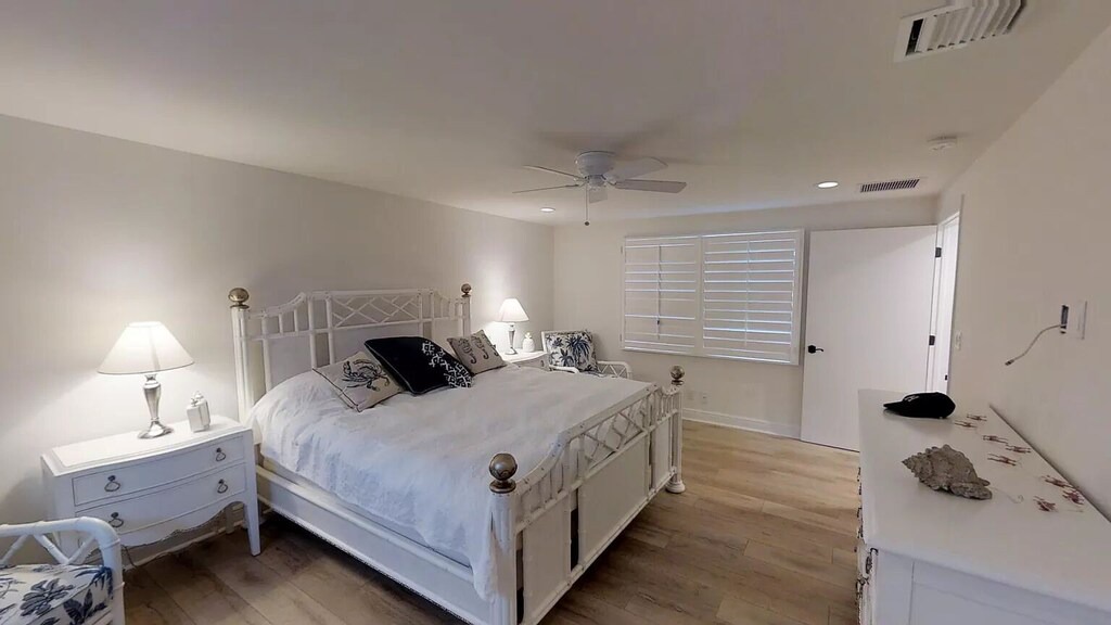 Photo of Bedroom in Coral Ridge