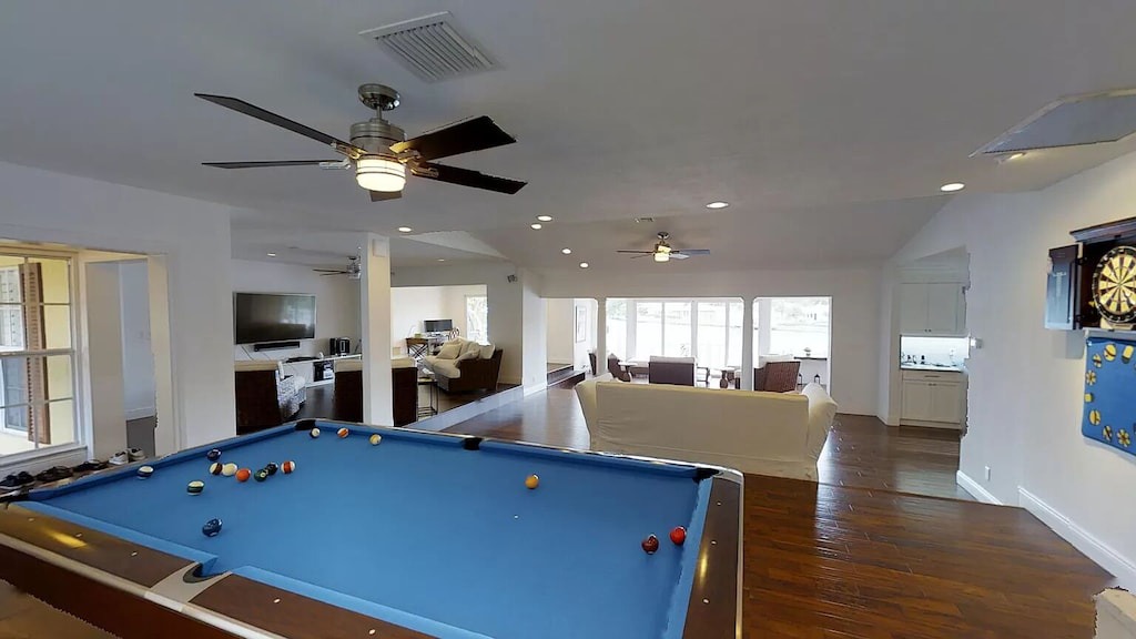 Photo of Livingroom in Coral Ridge