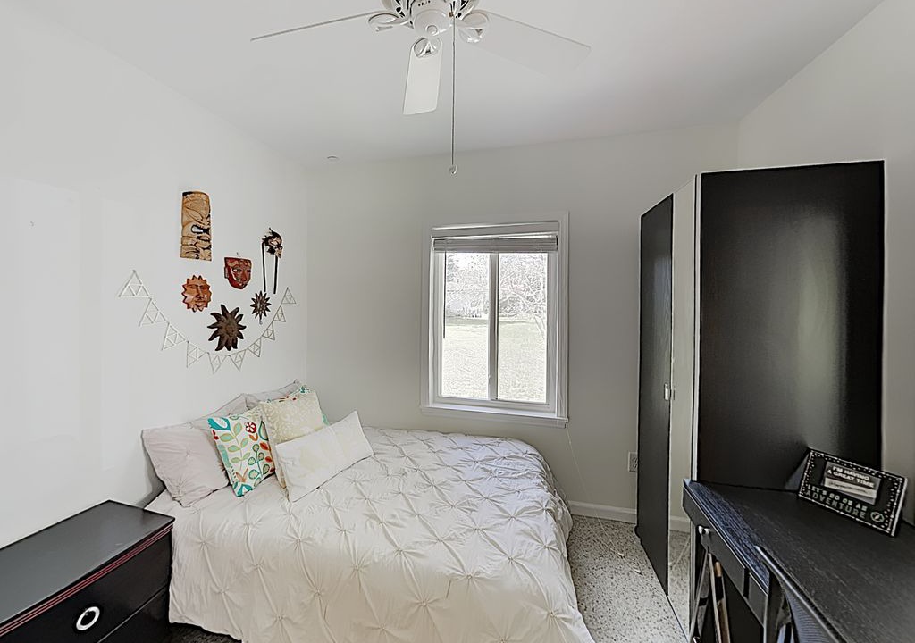 Photo of Bedroom in Tarpon River