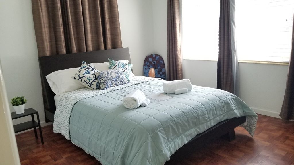 Photo of Bedroom in North Central Hollywood