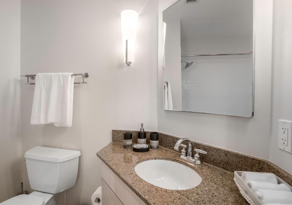 Photo of Bathroom in Chinatown