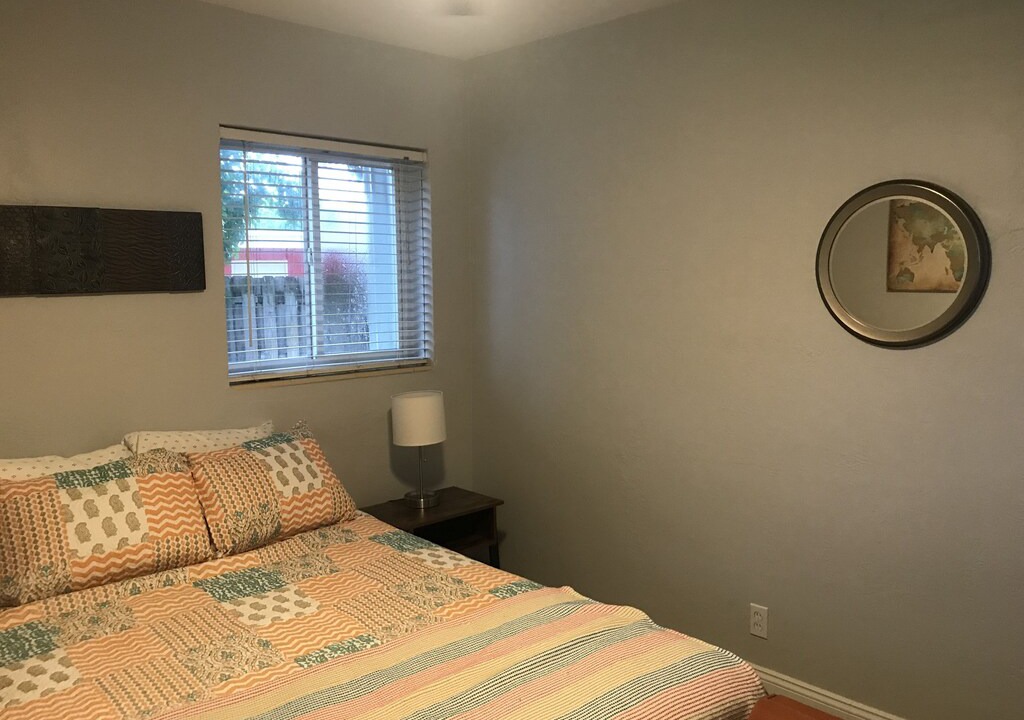 Photo of Bedroom in Middle River Terrace