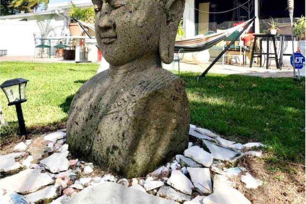 Photo of Outdoor in Hallandale Beach