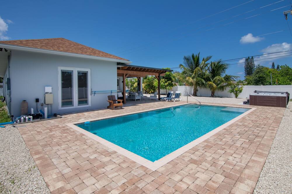 Photo of Outdoor in Dania Beach