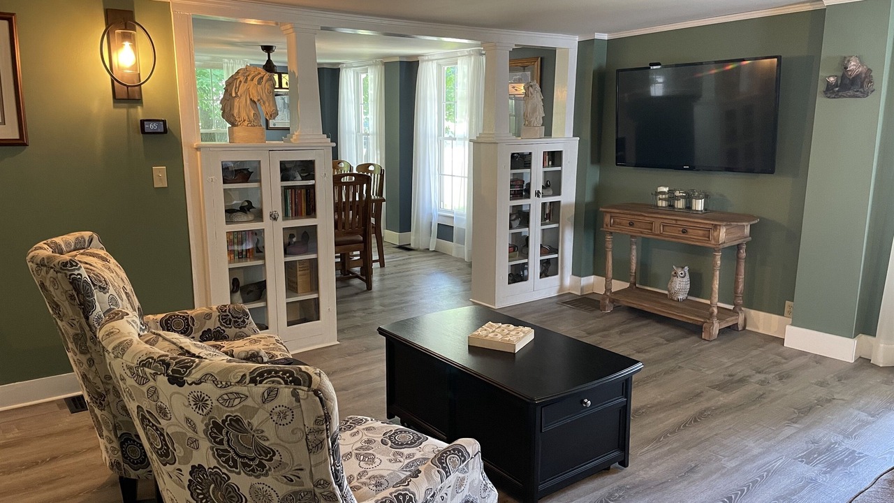 Photo of Livingroom in West Oneonta
