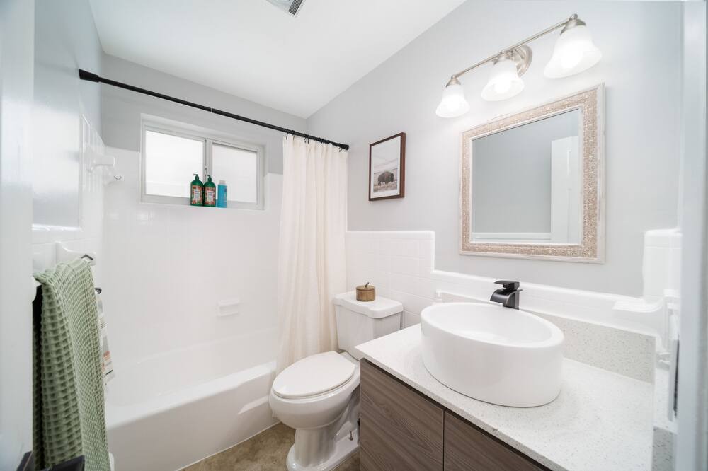 Photo of Bathroom in North Corals