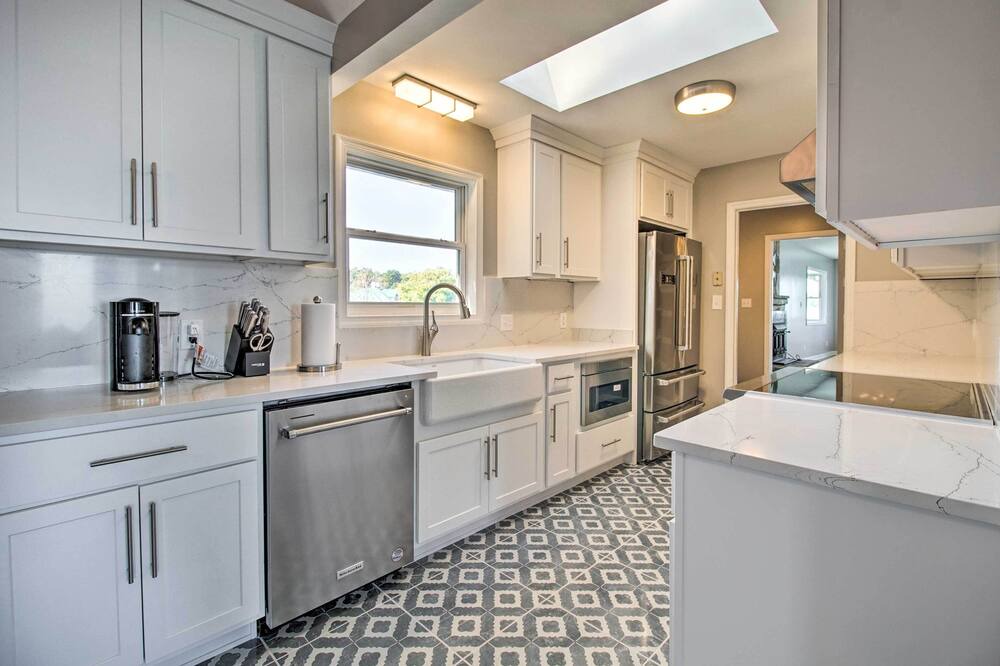 Photo of Kitchen in James Madison