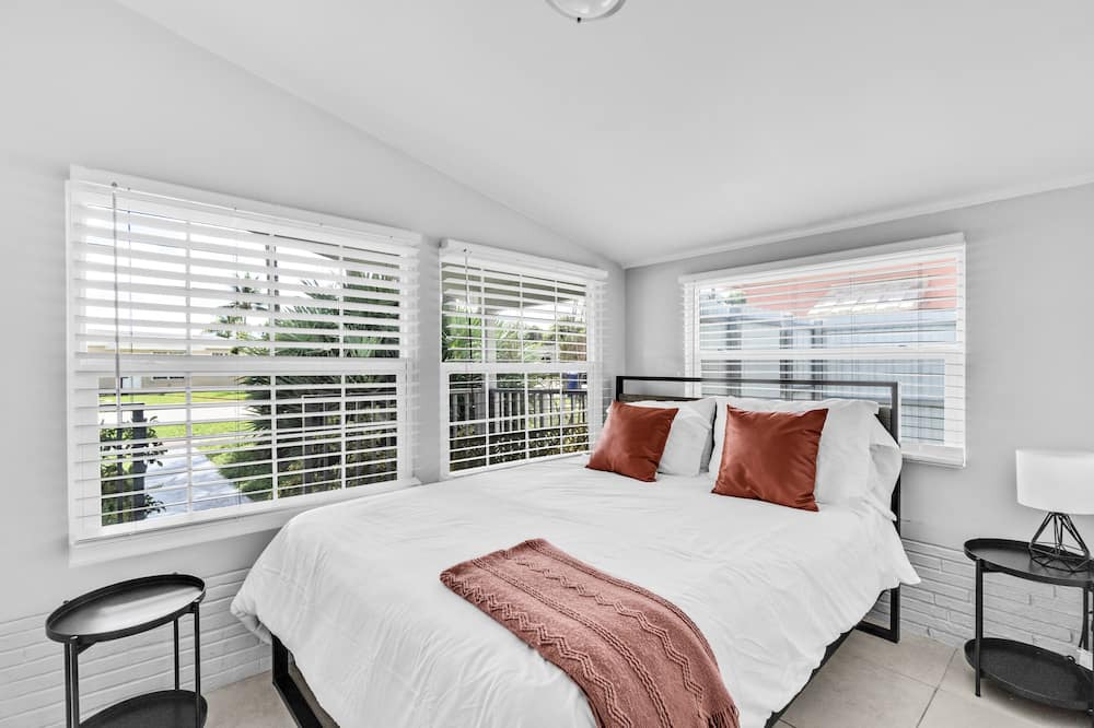 Photo of Bedroom in Boulevard Heights